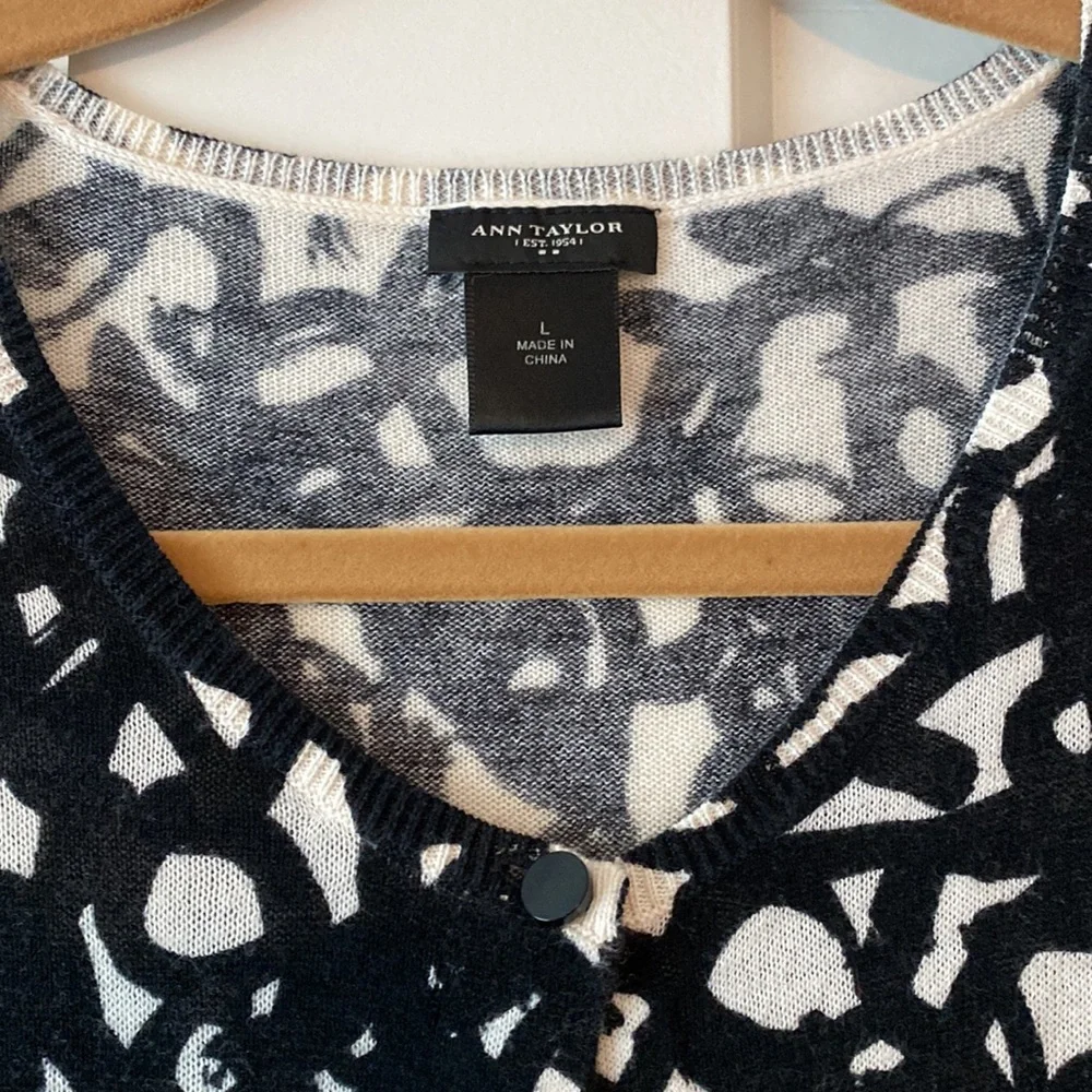 Patterned cardigan - Picture 3 of 6
